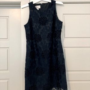 Donna Morgan blue flower dress